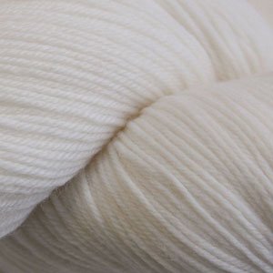 Heritage - FIngering Weight Sock Yarn - homesewn