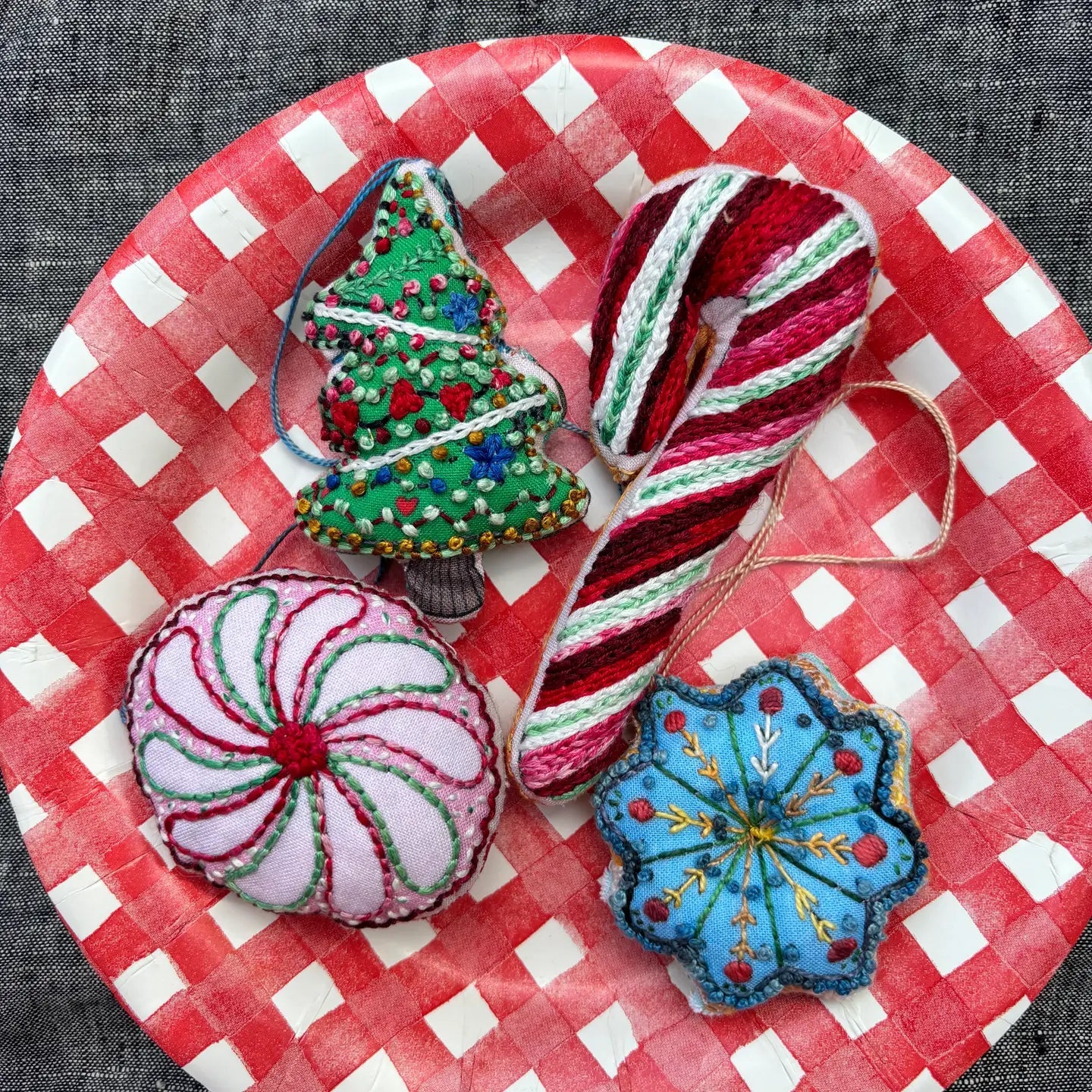 Holiday Cookies Embroidered Ornaments Workshop - homesewn