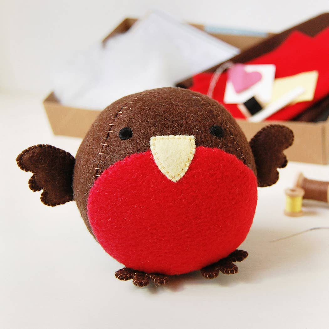 Make Your Own Robin Felt Craft Kit - homesewn