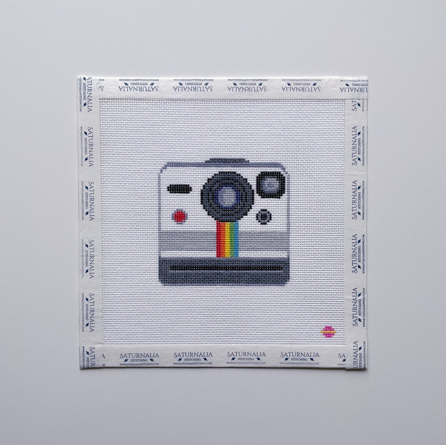 Polaroid Camera Canvas 18 mesh - homesewn