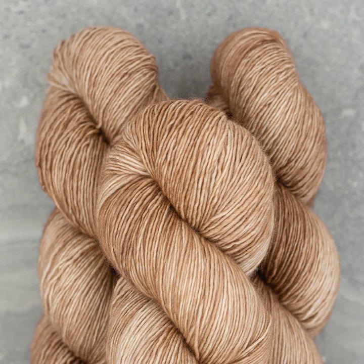 Twist Light Yarn - homesewn